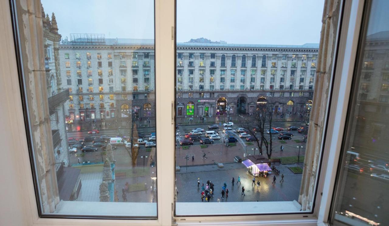 911 Apartments Khreshchatyk Kiev Exterior photo